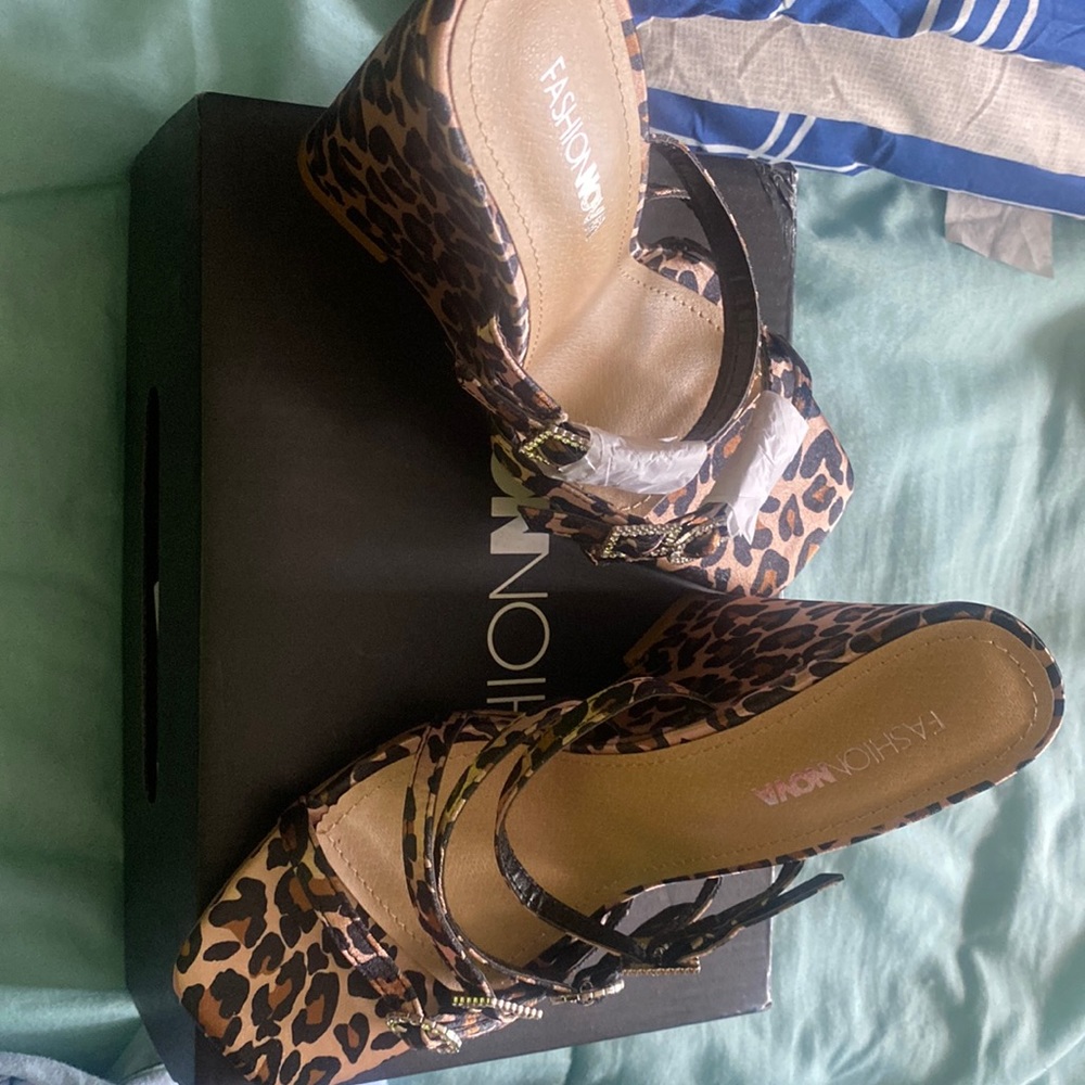 Cheetah wedge flops
